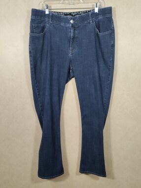I192 Riders By Lee Mid-rise Comfort Waistband Bootcut Jeans 16